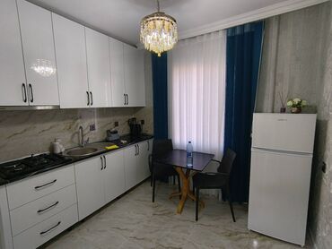 Köhnə tikili: Bakı, Həzi Aslanov qəs., 2 otaqlı, Köhnə tikili, m. Həzi Aslanov, 60 kv. m — 10