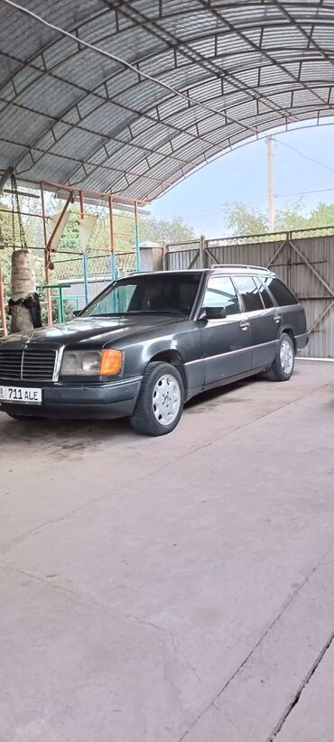 авто обмен с доплатой: Mercedes-Benz E-Class: 1990 г., 2.3 л, Механика, Бензин, Универсал