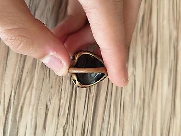 antik etir: Bürünc tonlarında, iri başlı uniseks üzük. - Material: metal ərinti — 5