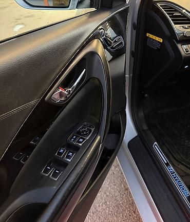 masin maqnitofon: Hyundai Grandeur: 2.2 l | 2014 il Sedan — 8