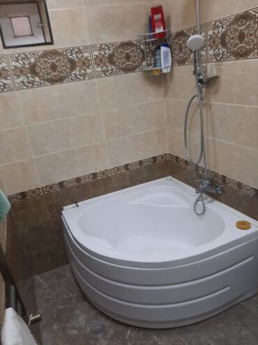 Həyət evləri və villaların satışı: 250kv 2 mertebe yuxarda 4 otaq asagida 4 otaq evin uzunluğu -da lalafo.az — 26 Həyət evləri və villaların satışı: 250kv 2 mertebe yuxarda 4 otaq asagida 4 otaq evin uzunluğu — 26