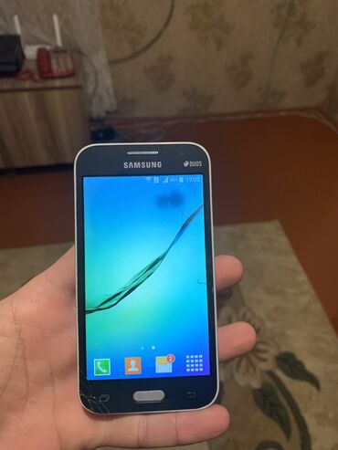 samsung 2: Samsung Galaxy Core, < 2 GB Memory Capacity, rəng - Bej, Sensor