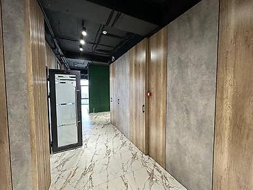 Аренда офисов: Аренда офисов, 400 м², В бизнес центре, С видом на горы, 1 линия, С отдельной кухней — 7