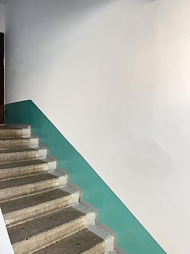 105: 1 комната, 35 м², 12 мкр 105 серия, 3 этаж, Старый ремонт — 9