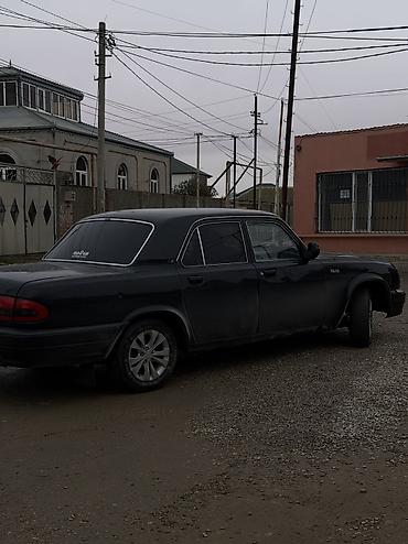 QAZ: QAZ 31105 Volga: 2.3 l | 2004 il Sedan — 3