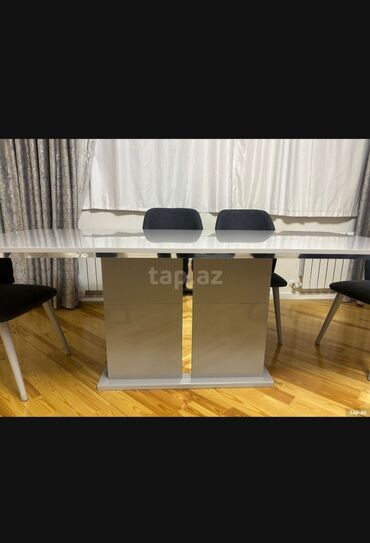 Qonaq otağı dəstləri: İşlənmiş, Masa və oturacaqlar, Divan, Kreslolar, Kredit yoxdur, Türkiyə — 7