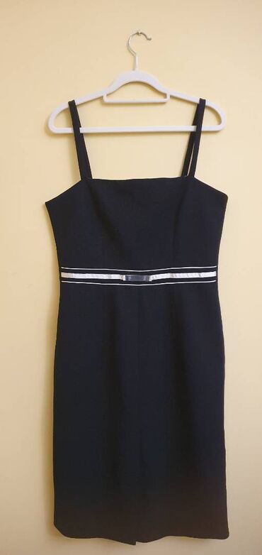 Haljine: Haljine L/XL veličina. Elegantne i svečane. Cena 900-1500din. Neke su — 5