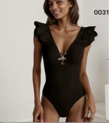 intimissimi donji ves: 2200
Sifra med🌀