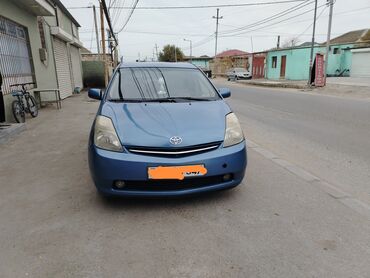 Toyota: Toyota Prius (2-ci nəsil) hibrid hetçbek,7 düyməyaxşı vəziyyətdədi — 5