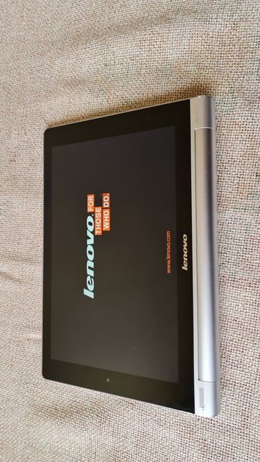 Tableti: Tablet kao nov sve radi.veliki 10 inca,sa stalkom na lalafo.rs — 3 Tableti: Tablet kao nov sve radi.veliki 10 inca,sa stalkom — 3