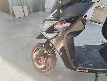 Mopedlər,skuterlər: Freedom Jet 49 skuter - Rəng: qara, idman üslublu kuzov və — 9