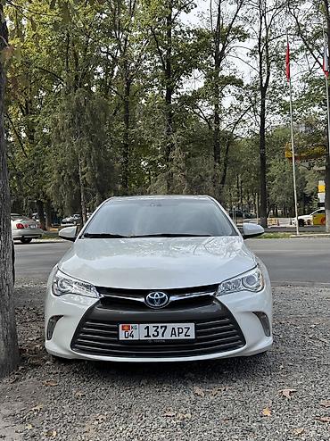 рав 4 xle: Toyota Camry: 2016 г., 2.5 л, Автомат, Гибрид, Седан — 2