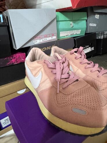 кроссовки для волейбола найк: Кроссовки Nike Air, розовые - Модель: повседневные/лайфстайл