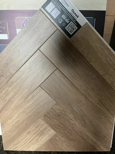 kohnə taxta: Parket görünümlü keramik plitə – “Palet” kolleksiyası