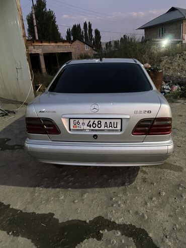 заброшенные машины: Mercedes-Benz E-Class: 2001 г., 2.2 л, Типтроник, Дизель, Седан