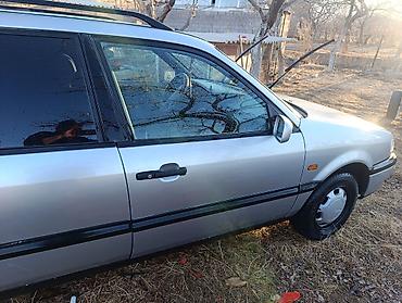 Volkswagen: Volkswagen Passat: 1994 г., 2 л, Механика, Бензин, Универсал — 25