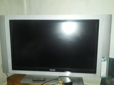 Телевизоры: **Телевизор philips диагональ 107 см 45 дюймов, 10.000 сом на всё дам