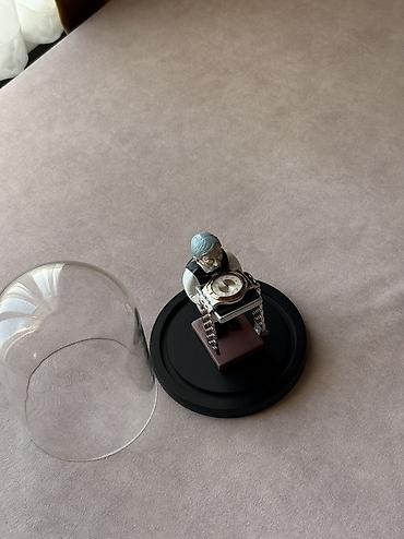 Классические часы: Подставка под часы ⌚️ Можно на подарок 🎁 Есть в наличии два новых — 8