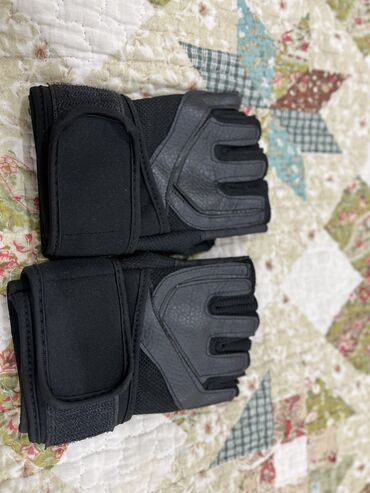 спортивный перчатки: Для велосипеда и для электросамоката