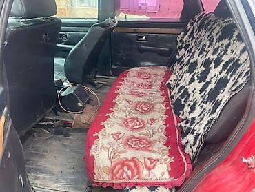 тетиктер: Audi 100: 1989 г., Кол менен иштөөчү, Универсал — 3