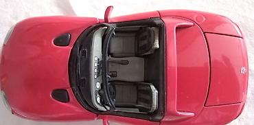 ociscena: Burago Dodge Viper 1 /18, fali staklo.Desno sediste nije — 4