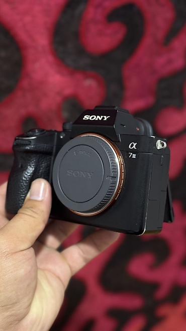 sony alpha 6500: Полнокадровая беззеркальная камера Sony α7 III (ILCE‑7M3) - Байонет — 1