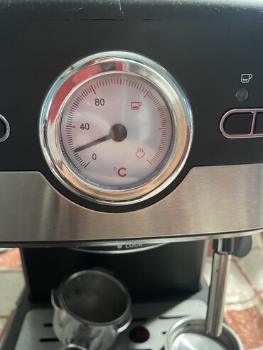 Aparati za kafu: Kafemat Skuvana je kafa na njemu 15ak puta,ne koristi se uopste — 9