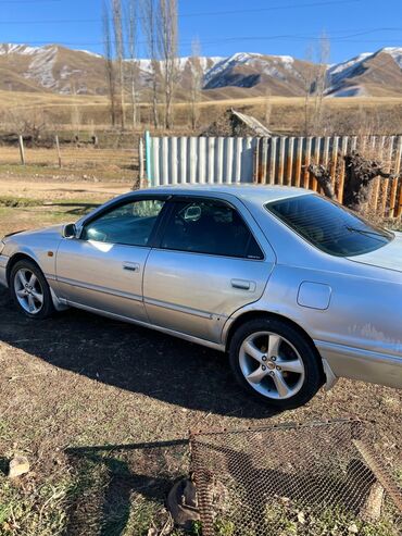 жалал абад машина базар: Toyota Camry: 1997 г., 2.2 л, Автомат, Бензин, Седан