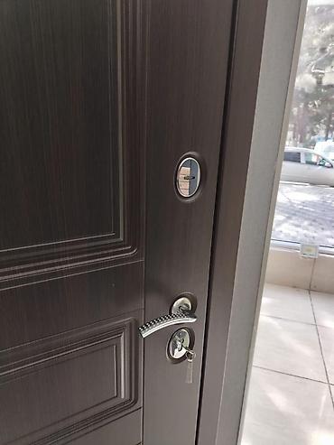 seyf qaplar: B-63 venge 3 rezin Kateqoriya: Seyf qapıları Ölçü: 86x205, 96x205 — 4