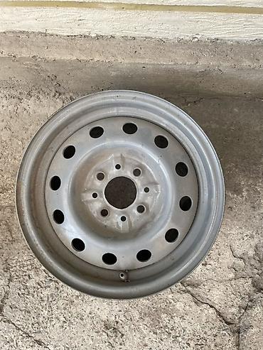 maxxis 29: Колеса в сборе R 13, Лето, Б/у, 1 шт, Легковые, Железные, отверстий - 4 — 2