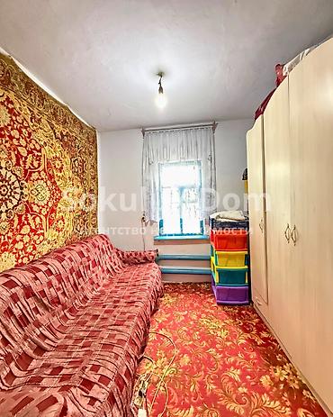 1: 🏠Продаётся дом в с. Сокулук 🟡Комнаты: 3 🟡Участок: 7 соток — 10