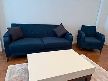 ZB divan + 1 kreslo dəsti - Rəng: tünd göy, albalı rəngli taxta