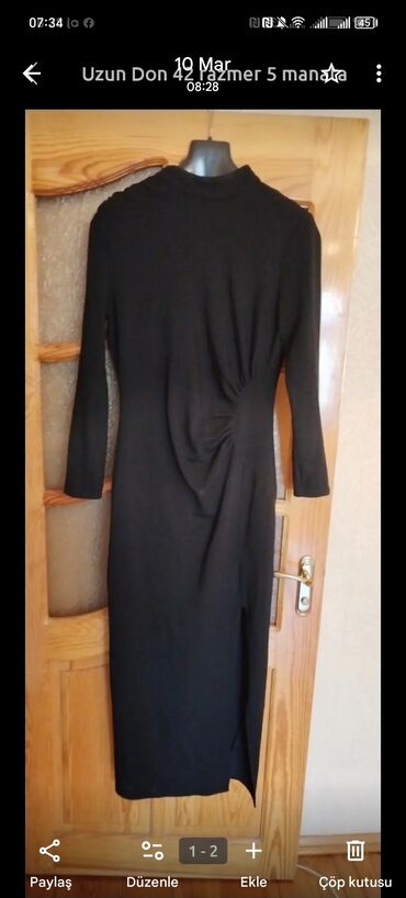 Plaşlar: Uzun qara don - Model: bədənə oturan, dizdən aşağı uzunluqda - Rəng