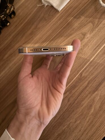 xş: IPhone Xs Max, 64 GB, White Titanium, Barmaq izi, Face ID