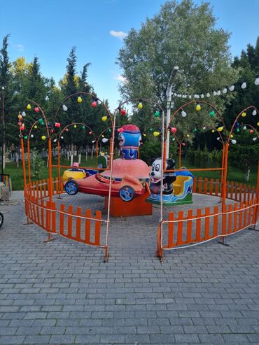 Otaq qapıları: Karusel satilir 2000azn Sumqayit 2525 Gunel1