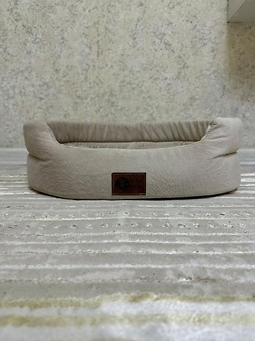 Подушки: Лежанка для кошек и небольших собак с высокими мягкими бортами - — 2