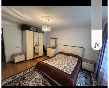 Divan və masa dəstləri: Yataq dəsti satılır 200₼. Yaxşı vəziyyətdədir. Matrası var.Ünvan