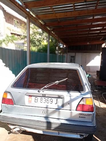 гак 8: Volkswagen Golf: 1988 г., 1.3 л, Механика, Бензин, Хэтчбэк — 2