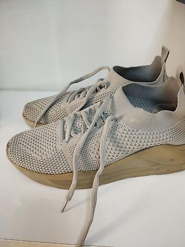 Krasofkalar və idman ayaqqabıları: Krasofka — 10