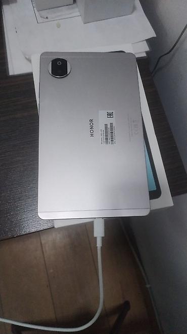honor pad x8b: Teze alinib 4-5 gundu tecc8li satilir.170 azn. HONOR Pad X7 planşet - — 1