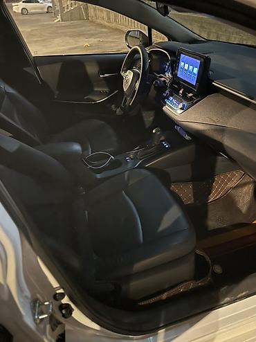 coroll: Toyota Corolla: 2022 г., 1.8 л, Вариатор, Гибрид, Седан — 7
