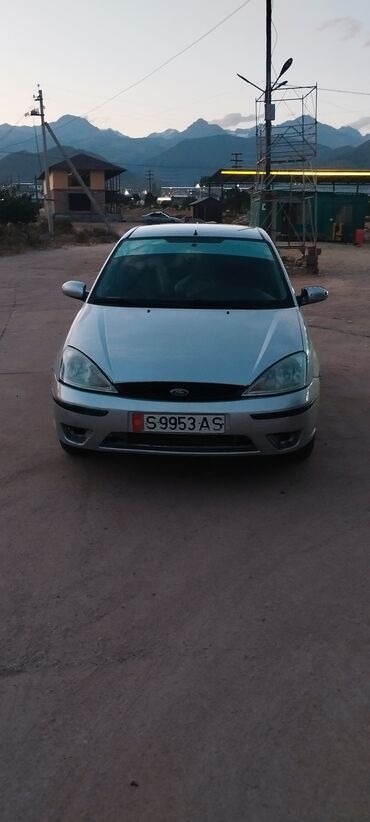 форд эксплолер: Ford Focus: 2002 г., 1.4 л, Механика, Бензин, Хэтчбэк