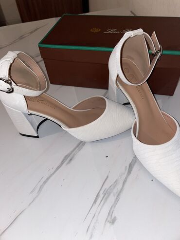 Другая женская обувь: Новый носила 2 раза Loro Piana