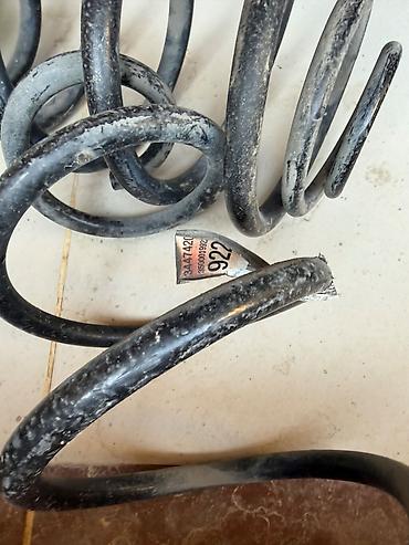 cruze diffuser: Chevrolet cruze yayları üstünden cıxıb tam orjinaldi 4ededdi tek tek — 1