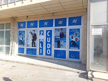 6 mikrorayon: 106 Kvadratmetrdir. Kupçada 85.6 KV dir. Çox əlverişli yerdədir. Bütün — 2