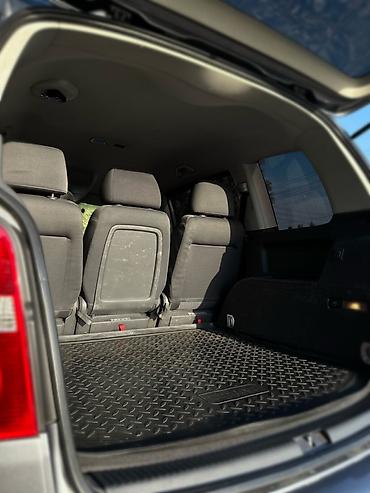 Voyah: Volkswagen Touran: 2004 г., 1.6 л, Автомат, Бензин — 6