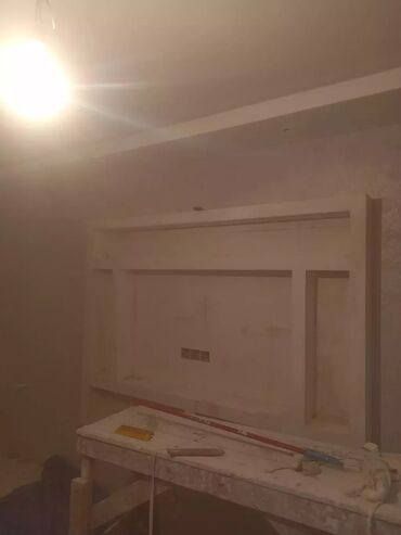 Malyar işləri: Aboy ustasi divar kağızları soyulub vurulması usta .2 nəfərik cəld ve — 3