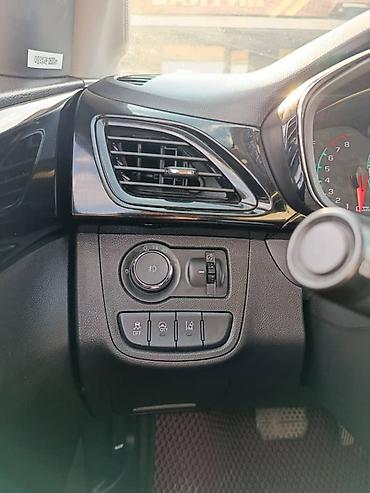 210 4.3: Chevrolet Spark: 2016 г., 1 л, Автомат, Бензин, Хэтчбэк — 10