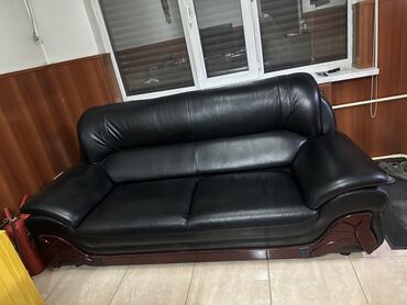 кожаный диван купить: Цвет - Черный, Новый