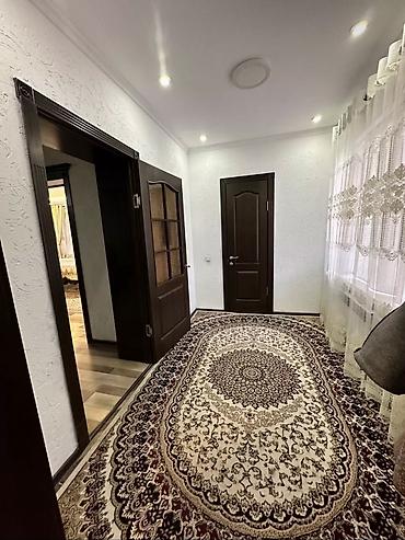 Продажа коттеджей и домов: Продается дом ж/м Биримдик-Кут Площадь дома 156 кВ.м Количество — 11